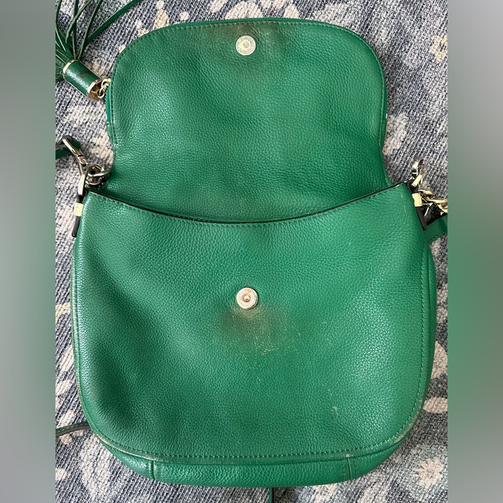 Michael Kors Bedford Tassel green pebbled leather crossbody bag - Picture 3 of 9